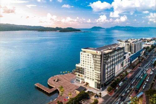 Downtown Kota Kinabalu Hotel | Kota Kinabalu Marriott Hotel