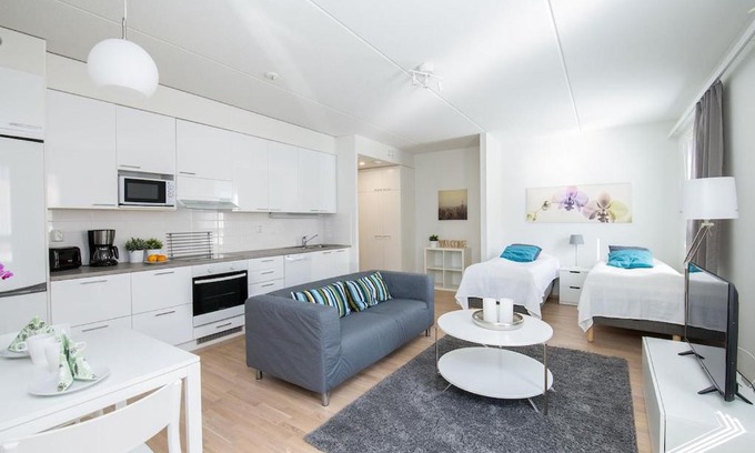 Vaasa Apartment | Kotimaailma Modern city studio in Vaasa city center, Näytelmä