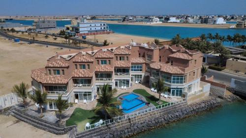 Dhahban Villa | KOVA Beach