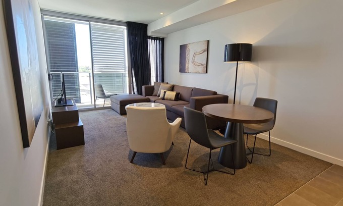 Chatswood CBD Apartment | KOZYGURU | Chatswood | Luxury Studio | Walk to Chatswood Chase
