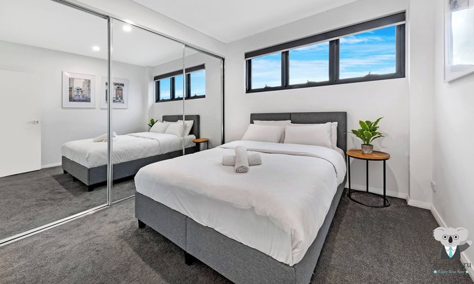 Penrith Apartment | KOZYGURU PENRITH 3 BED APT FREE PARKING