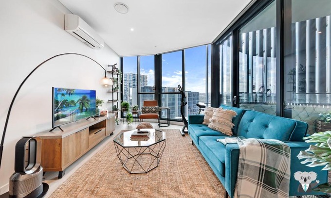 Wentworth Point Apartment | KozyGuru/Wentworth Point/2 Beds + Free Parking