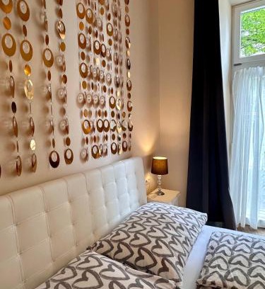 Bad Ischl Apartment | KRISTALL Doppelzimmer direkt im Zentrum, Balkon