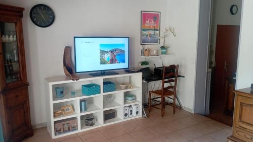 Saint-Simon Apartment | Kristina