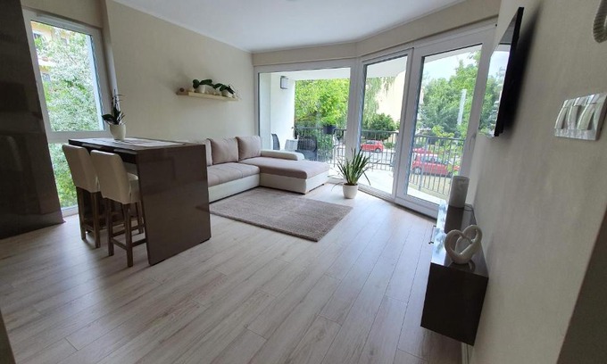 Balatonalmadi Apartment | Kriszta Residence