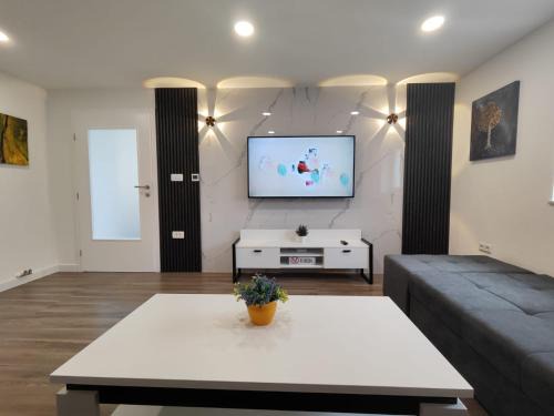 Canton 10 Villa | Kuća Vila Nina