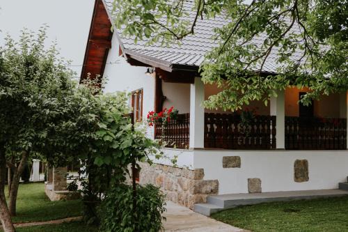 Gospic House | Kuća za odmor KOD DOZA