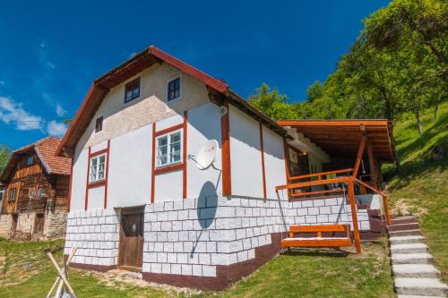 Bajina Basta House | Kuca za odmor ANKA ZAOVLJANKA