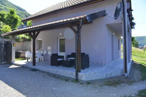 Perucac Apartment | Kuca za odmor Dragina