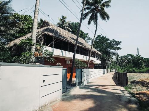 Varkala Bed & Breakfast | Kuma Surf House