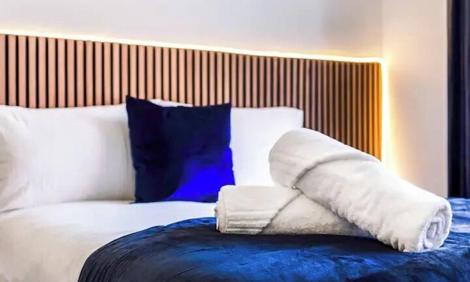 Birmingham City Centre House | Kunda House JQ- Apt 1