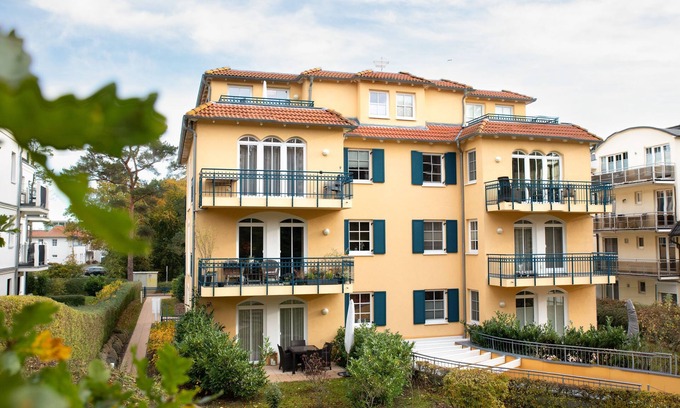 Moenchgut Peninsula Apartment | Kurparkresidenz Baabe Maia