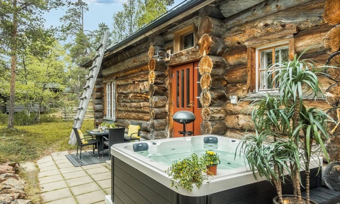 Saariselka Hotel | Kuukkeli Hirvas Suite