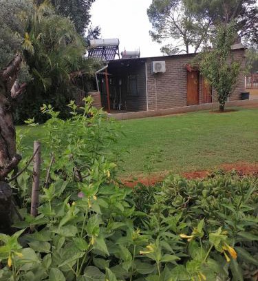 Bloemfontein Cabin | Kwagga lodge
