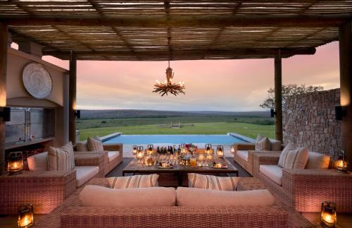 Grahamstown Cabin | Kwandwe Private Game Reserve - Fort House