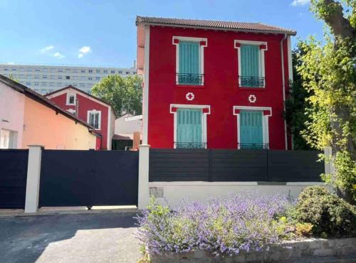 Bagneux Villa | KXX Private complex 15 min PARIS ParcExpo 12 bedrooms