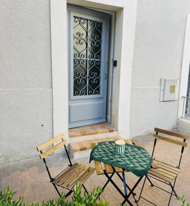 Chateaurenard Apartment | L'Échappée Belle Studio