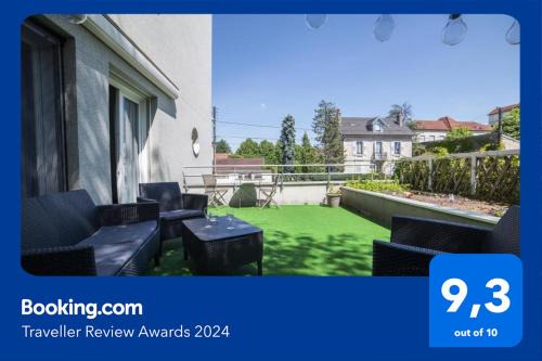 Besancon Apartment | L'île d'Olive, appartement entier 2 à 4 personnes terrasse 25 m2 Besançon, proche CV, Micropolis et CHU