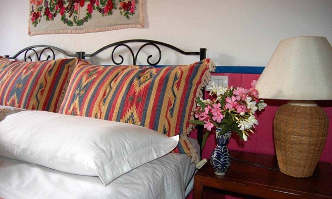 Loiri Porto San Paolo Apartment | L'AGLIENTU - BEGONIA ROOM