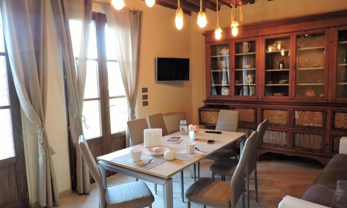 Ponte a Tressa House | L'Aia di Argia