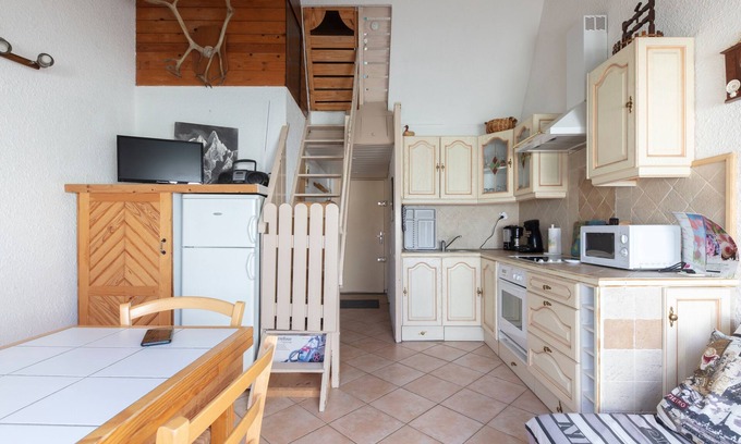 Ancelle Apartment | L'Alpiniste - Two Bedroom Apartment, Sleeps 4