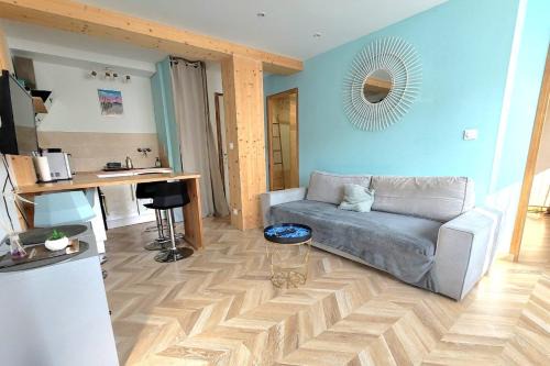 Rocabey - Alsace - Gare Apartment | L'ambraga 1 bedroom - near beach