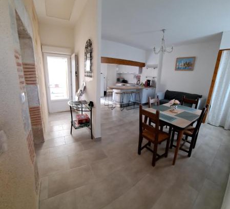 Villeneuve-sur-Lot House | L'ancien pigeonnier - 5 personnes