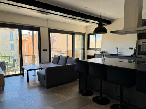 Le Lavandou Apartment | L'Appartement Mimosas