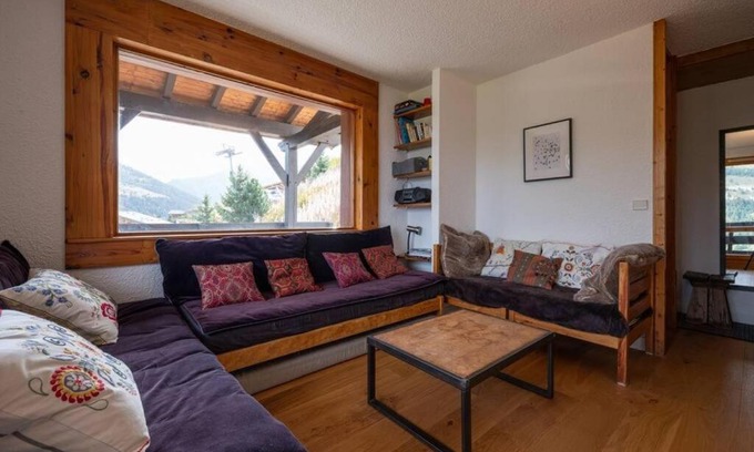 Meribel-Mottaret Apartment | L'Arc-en-Ciel - Appartement sur les hauteurs du Mottaret avec accès aux pistes