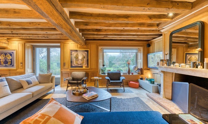 Saint-Leger-en-Yvelines House | L'Architecte - Design house with garden
