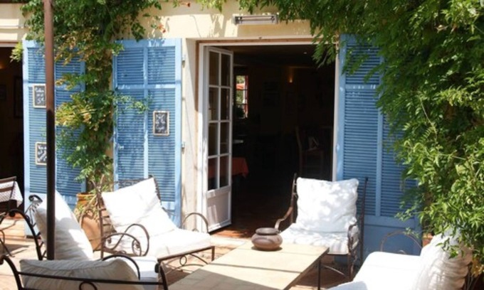 Porquerolles Hotel | L'Auberge des Glycines