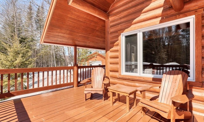 Mandeville Cottage | L'Authentique, Chalet ois-rond 4 saisons