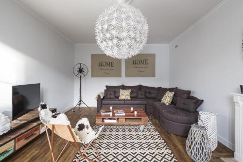 Saint-Coulomb House | L'ecume by Cocoonr