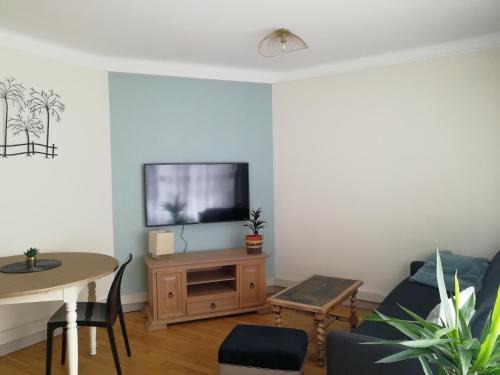 Centre ville - Urbanistes Apartment | L'Escale Fougeraise