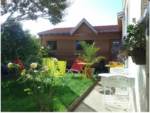 La Rochelle Bed & Breakfast | L'Escale Marine - Couette et Café