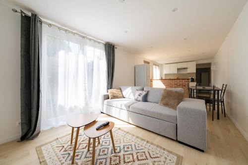 Doullens Apartment | L’Escapade Doullennaise - Grand studio pour 4