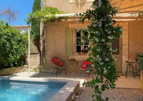 Saint-Saturnin-les-Apt House | L'Escarpolette