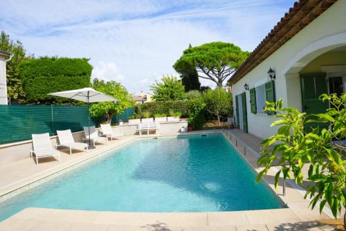 La Colle-sur-Loup Apartment | L'Esprit du Sud - lumineux et authentique