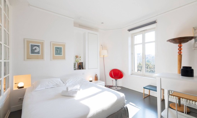 Nancy City Centre Apartment | L'Hôtel Particulier - La chambre de Juliette