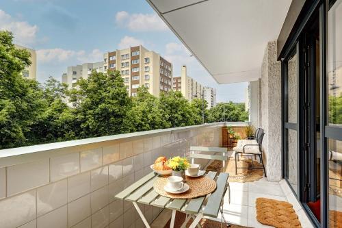 Combat Apartment | L'ideal Luxe et Terrasse pres de Republique