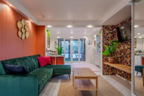 Chessy Apartment | L'Oasis - Disney 10min - Paris - Vallée Village - Parking