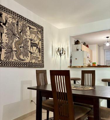 Foix Apartment | L'oasis urbain - Charme unique et piscine