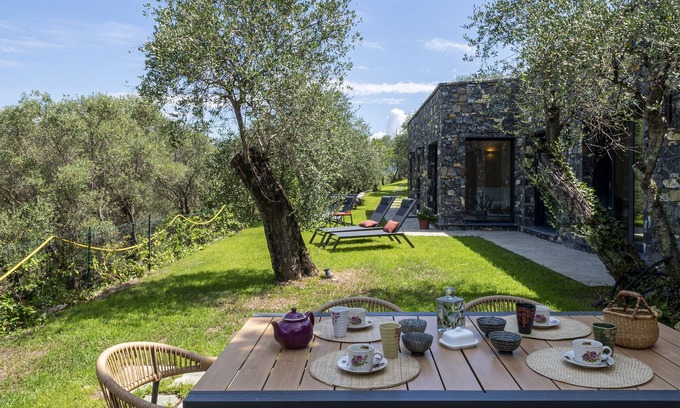 San Lorenzo della Costa Apartment | L'Olivuzza in Riviera by Wonderful Italy