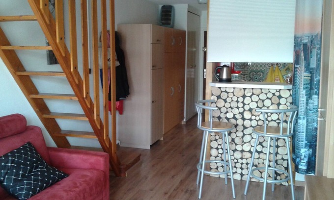 Guillaumes Apartment | L'Oustalet - Large Studio with Mezzanine