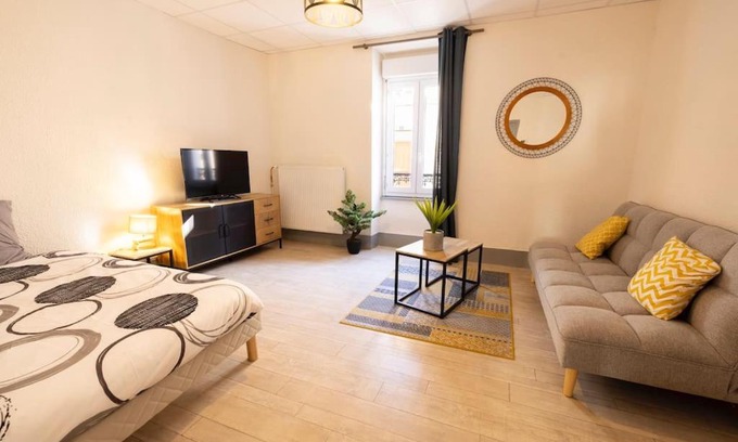 Montlucon Apartment | L'Urbain B - Tout équipé - Centre-Ville Gare