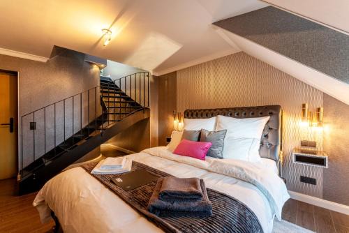 Altstadt-Nord Hotel | La Belle 10