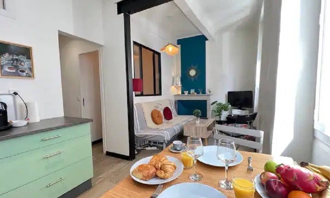 Le Camas Apartment | {La belle Sissi} * Downtown * Wifi * Netflix