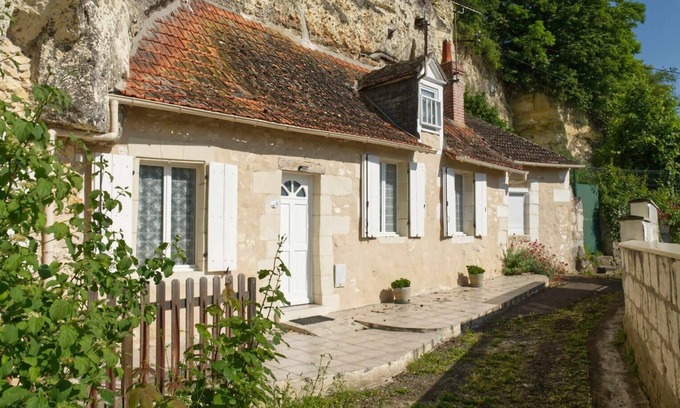 Loches House | La Belle troglodyte de Loches