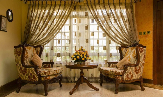 Langata Hotel | La Belle Villa