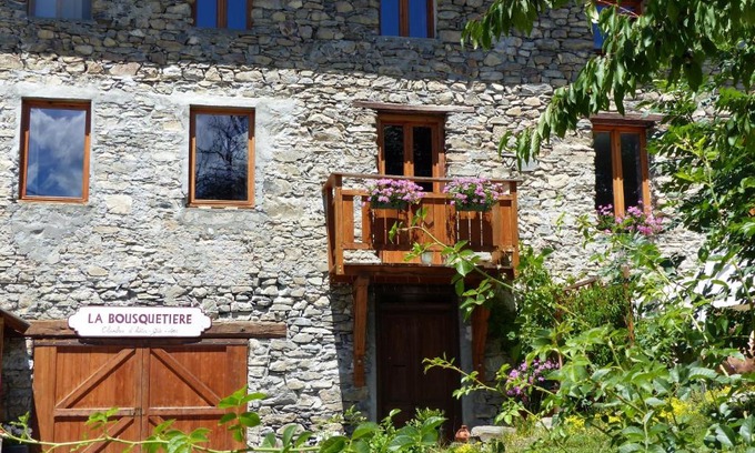 Jausiers Bed & Breakfast | La Bousquetière